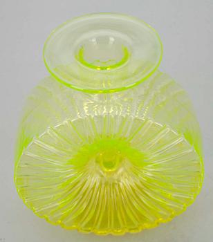 VAS, glas, "Aurinkopullo", Helena Tynell, Riihimäen Lasi, 1900-talets senare hälft.