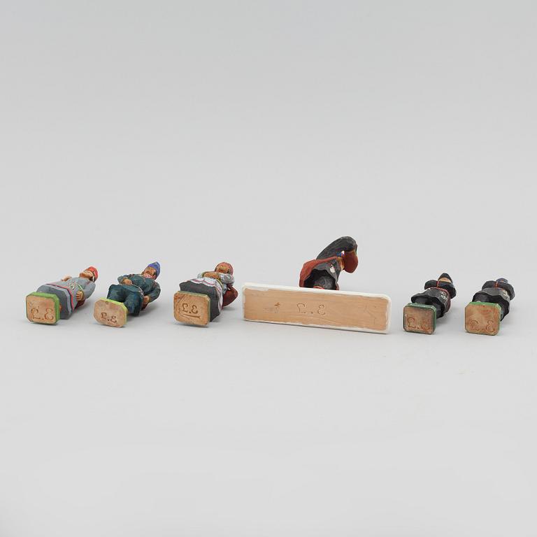 LARS ENARSSON, figuriner, 6 st, skuret trä, signerad L.E.