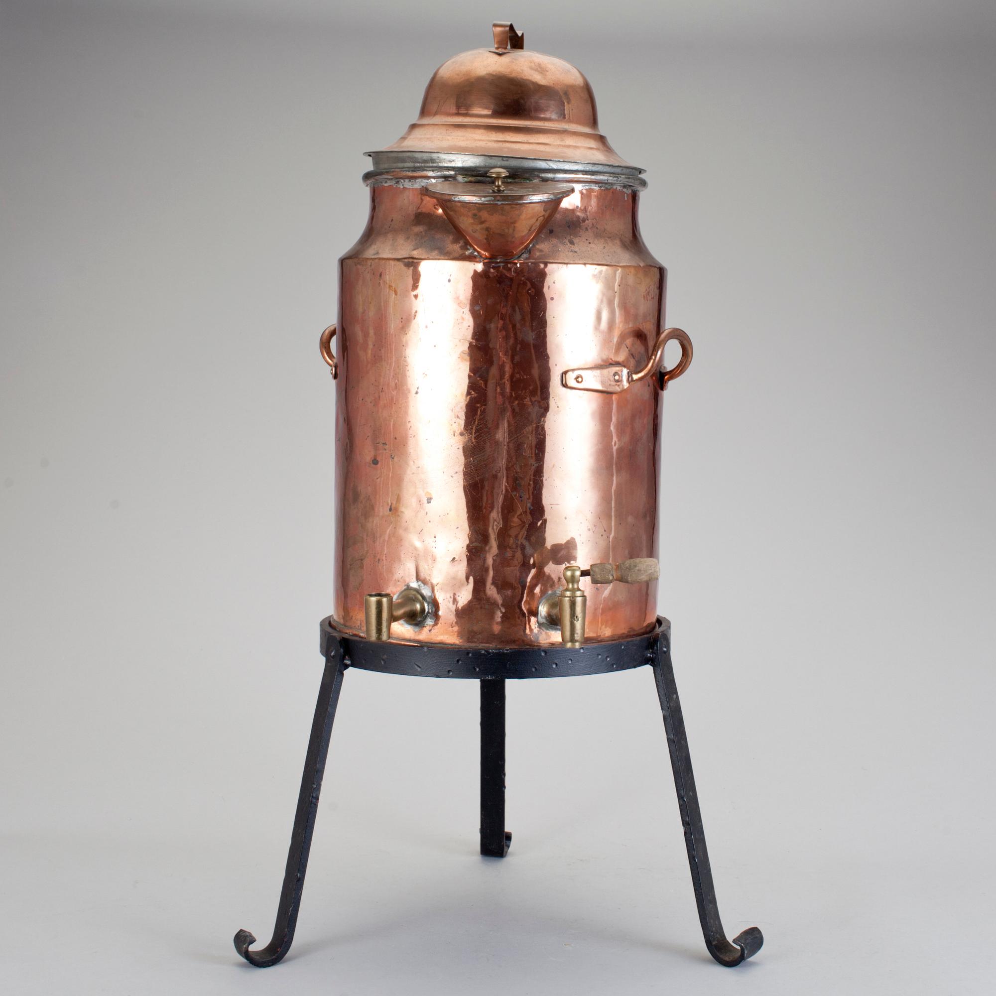 CISTERN, koppar, 1800-talets andra hälft.