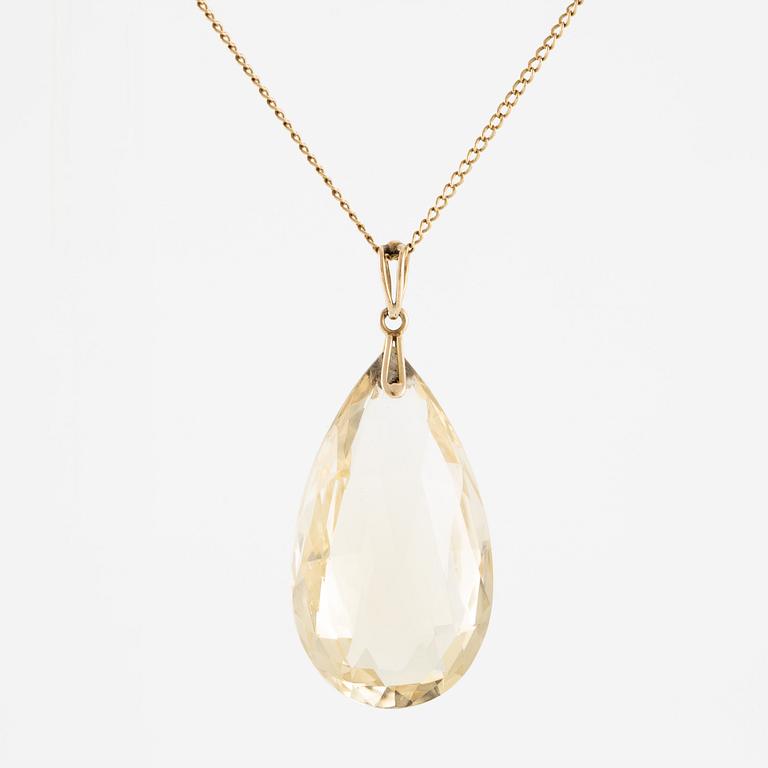 Hänge med kedja, 18K guld med brioletteslipad citrin.