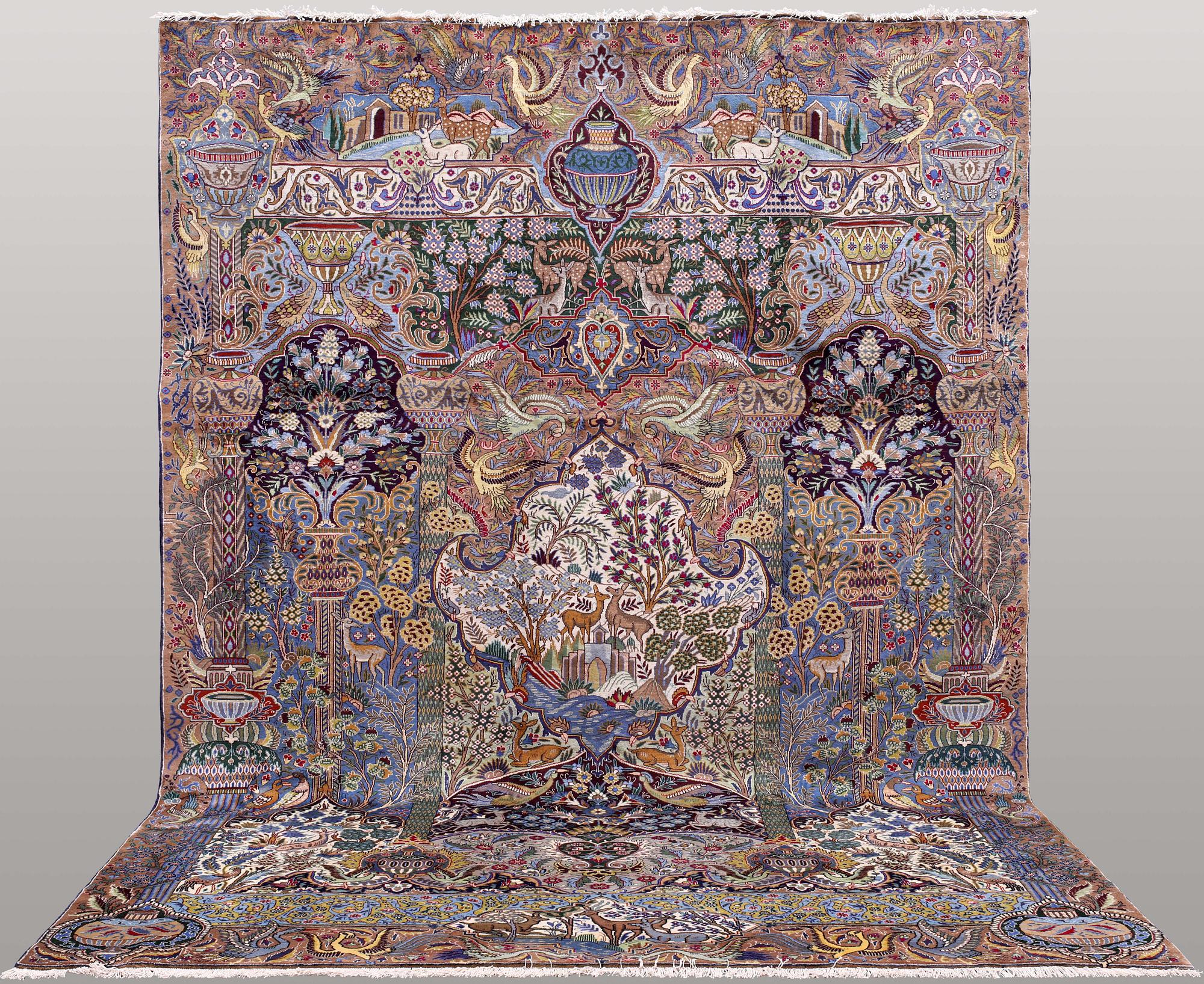 Matto, Figural Kashmar, ca 360 x 260 cm.