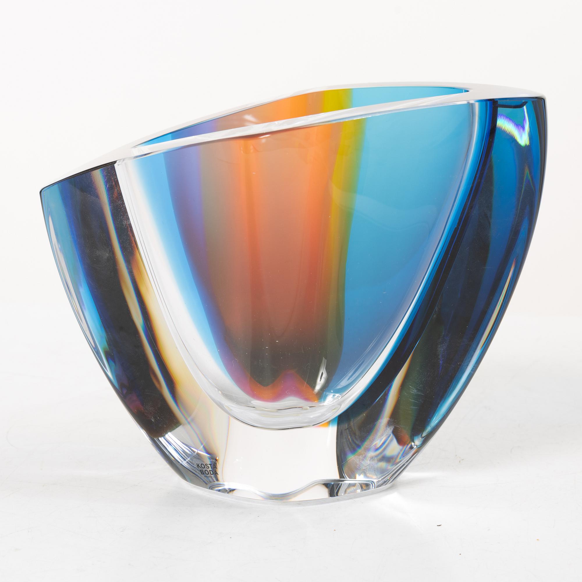 Göran Wärff, a 'Fenomen' bowl, Kosta Boda.