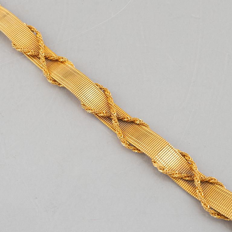 Christian Dior, a vintage belt.