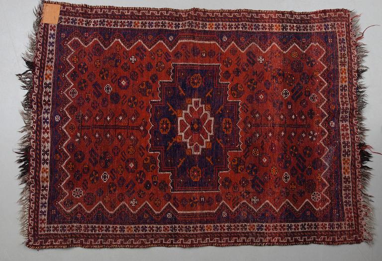 MATTA, semiantik, Shiraz, ca 148 x 108 cm.