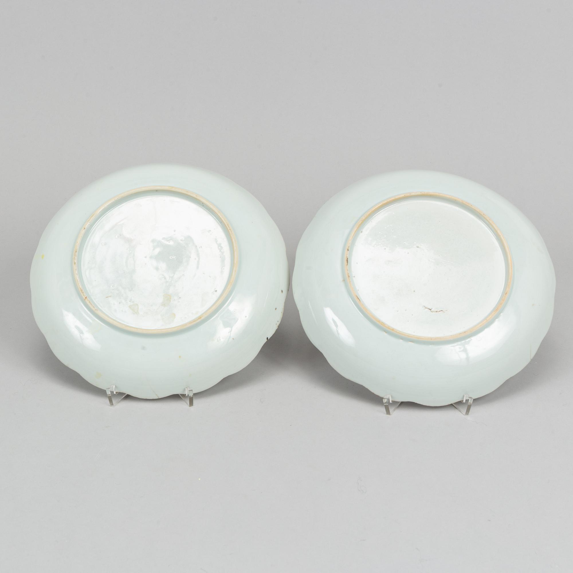 A set of six (4+2) famille rose dishes, Qing dynasty, Qianlong (1736-95).