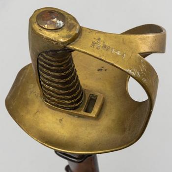 SABEL, m/1893, och SABEL, m/1854 för kavalleriet.