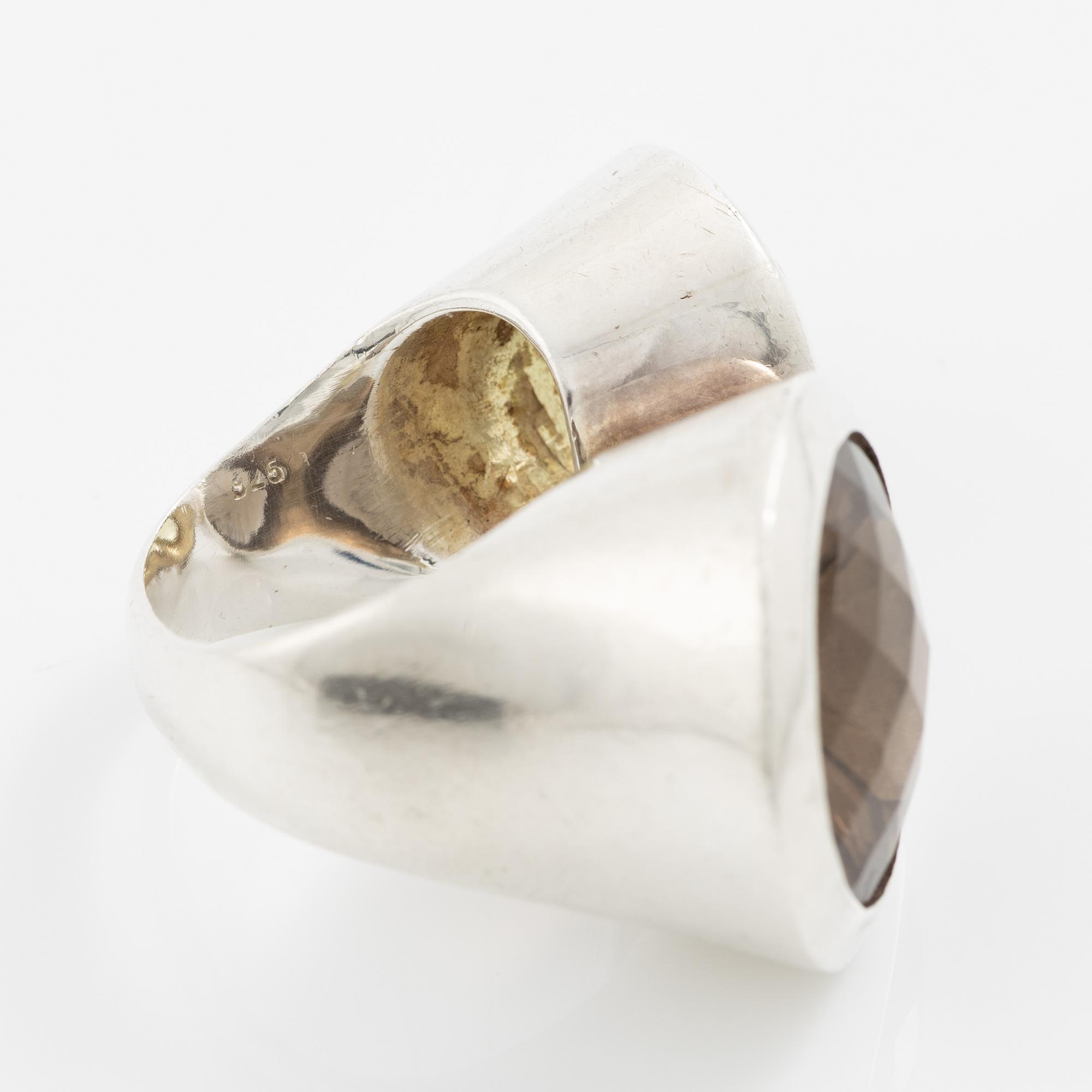 Ring, silver med citrin och rökkvarts.