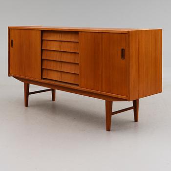SIDEBOARD, 1900-talets första hälft.