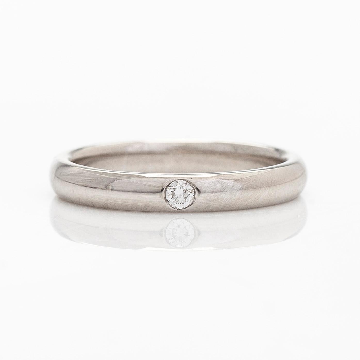Harry Winston, ring, platina och diamant ca 0.05 ct.