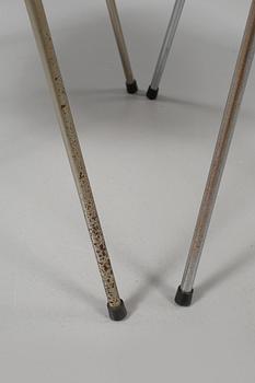 STOLAR, 4 st, "Sjuan", Arne Jacobsen för Fritz Hansen, 1900-talets andra hälft.
