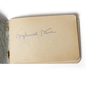 Autograph collection, Brazil’s national football team, 1958 World Cup, two notebooks.