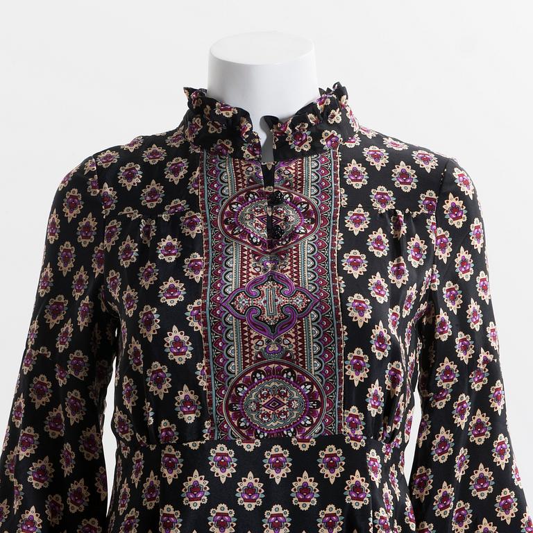 DRESS in silk by Anna Sui.