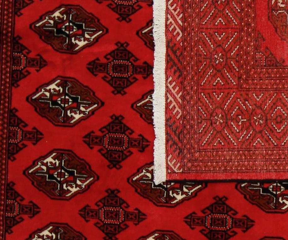 MATTA, möjligen Turkmen, ca 294 x 205 cm.