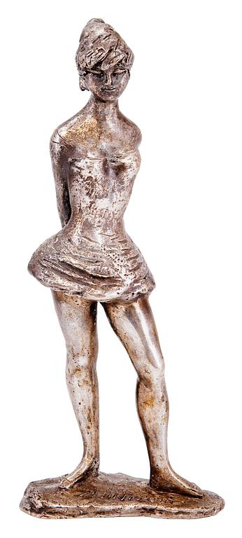 Matti Haupt, A WOMAN STANDING.