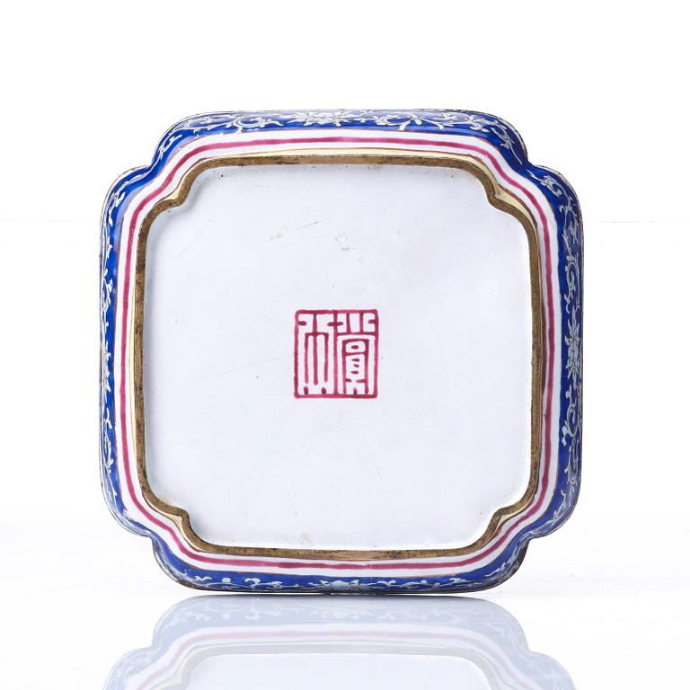 A set of five enamel on copper tea cups and a dish, Qing dynasty, circa 1800.
