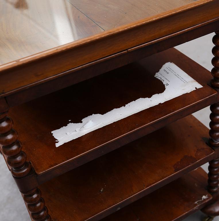 ATENIENNHYLLA, 1800-talets andra hälft.