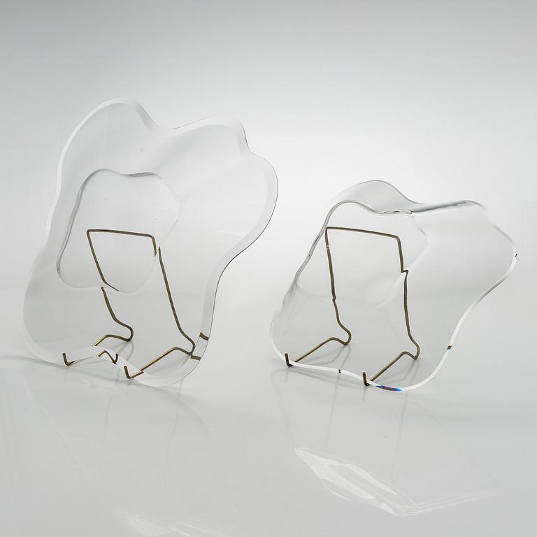 Alvar Aalto, glasskulptur, "Aalto-blomman", 4 delar, signerade Alvar Aalto och Alvar Aalto Iittala 99/1991.