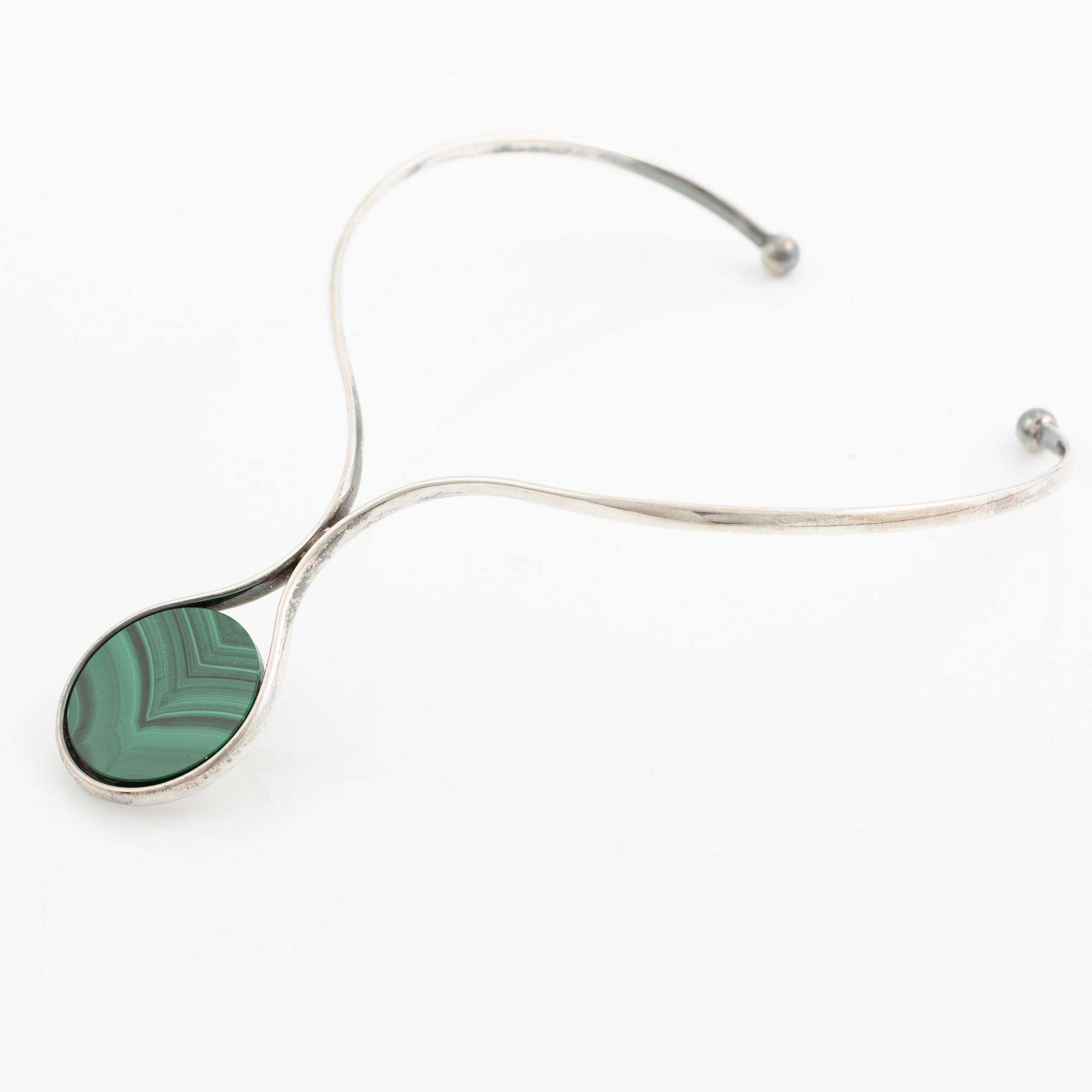Per Dåvik for Alton, a sterling silver necklace with malachite, Falköping 1975.