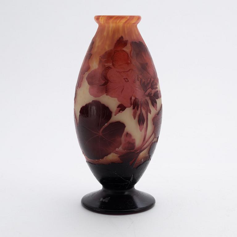 André Delatte, an Art Nouveau glass vase, Nancy, France, early 1900's.