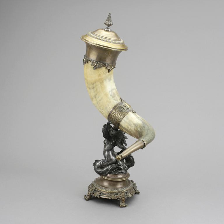 DRYCKESHORN, sent 1800-tal. Daterat 1895.
