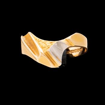 An 18K gold and platinum ring "Episode" by Björn Weckström for Lapponia 1988.