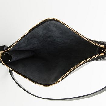 Louis Vuitton, an Epi Lleather 'Pochette' bag.