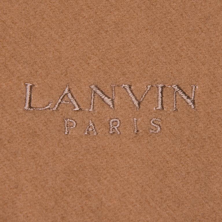 HALSDUK, Lanvin.