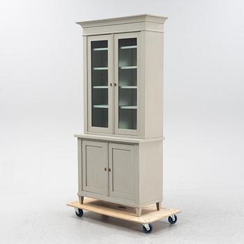 Bokskåp, tidigt 1900-tal.