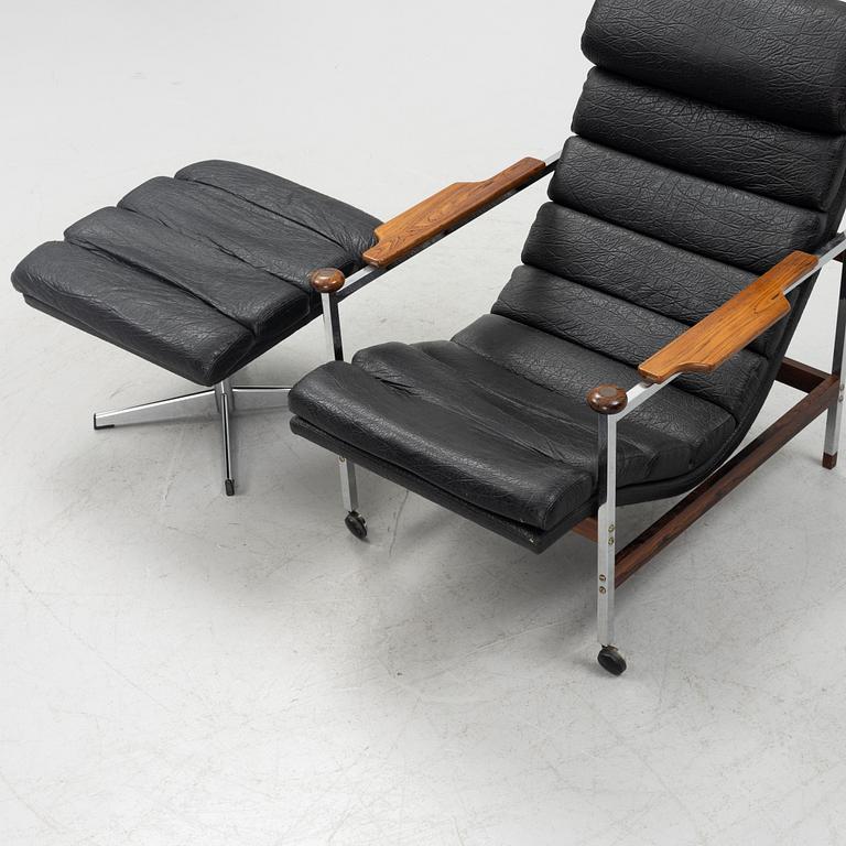 Eric Merthen, a 'Kronfåtöljen' easy chair with footrest, AB Dahléns Fåtöljindustri, Dalum, the model designed 1967.