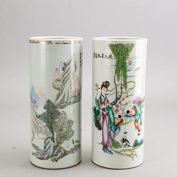 TWO CHINES PORCELAINS BRUSH  STANDS   20TH CENTURY.