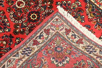 A Sarouk rug, approx. 150 x 100 cm.