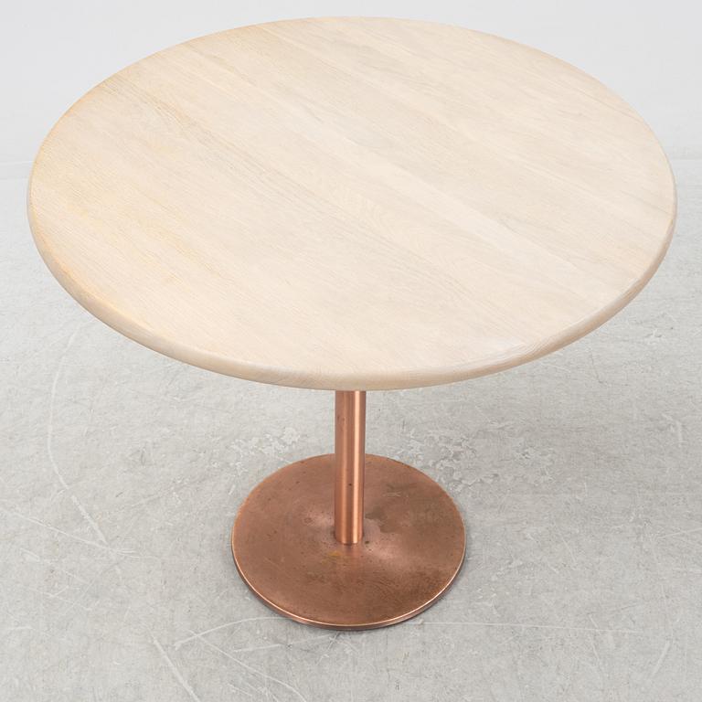 Jonas Lindvall, a oak and copper table.