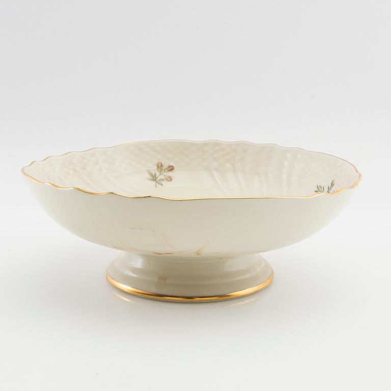 Servis ca 60 dlr "Frijsenborg" Royal Copenhagen Danmark 1900-talets mitt porslin.