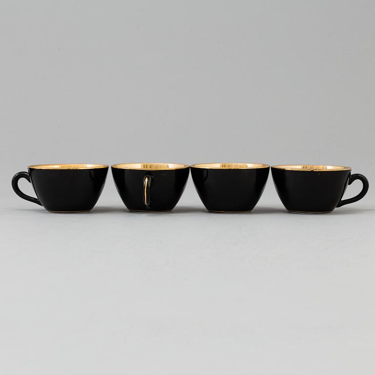 MOCCAKOPPAR / ESPRESSOKOPPAR med FAT, 6 st, Porcelain Fabriken Norden, Köpenhamn, 1900-tal.