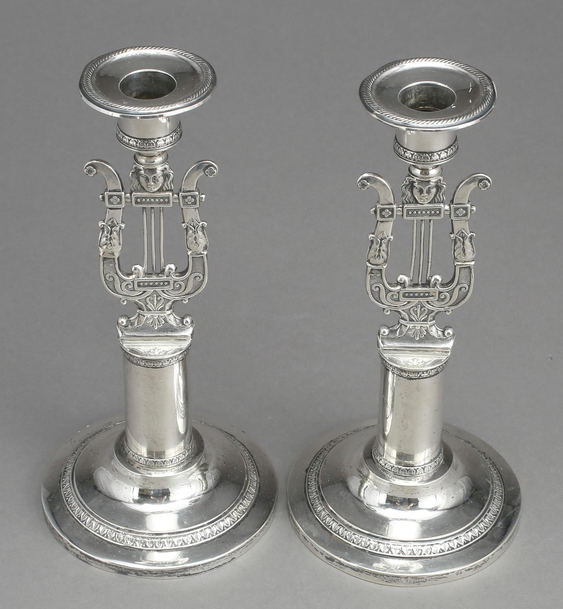 LJUSSTAKAR ETT PAR, silver, Johan Petter Grönvall, Stockholm 1826. Vikt ca 498 gram.