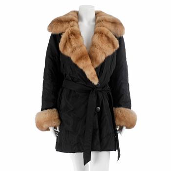 ANNA KEL, a fur trimmed jacket. Size 44.