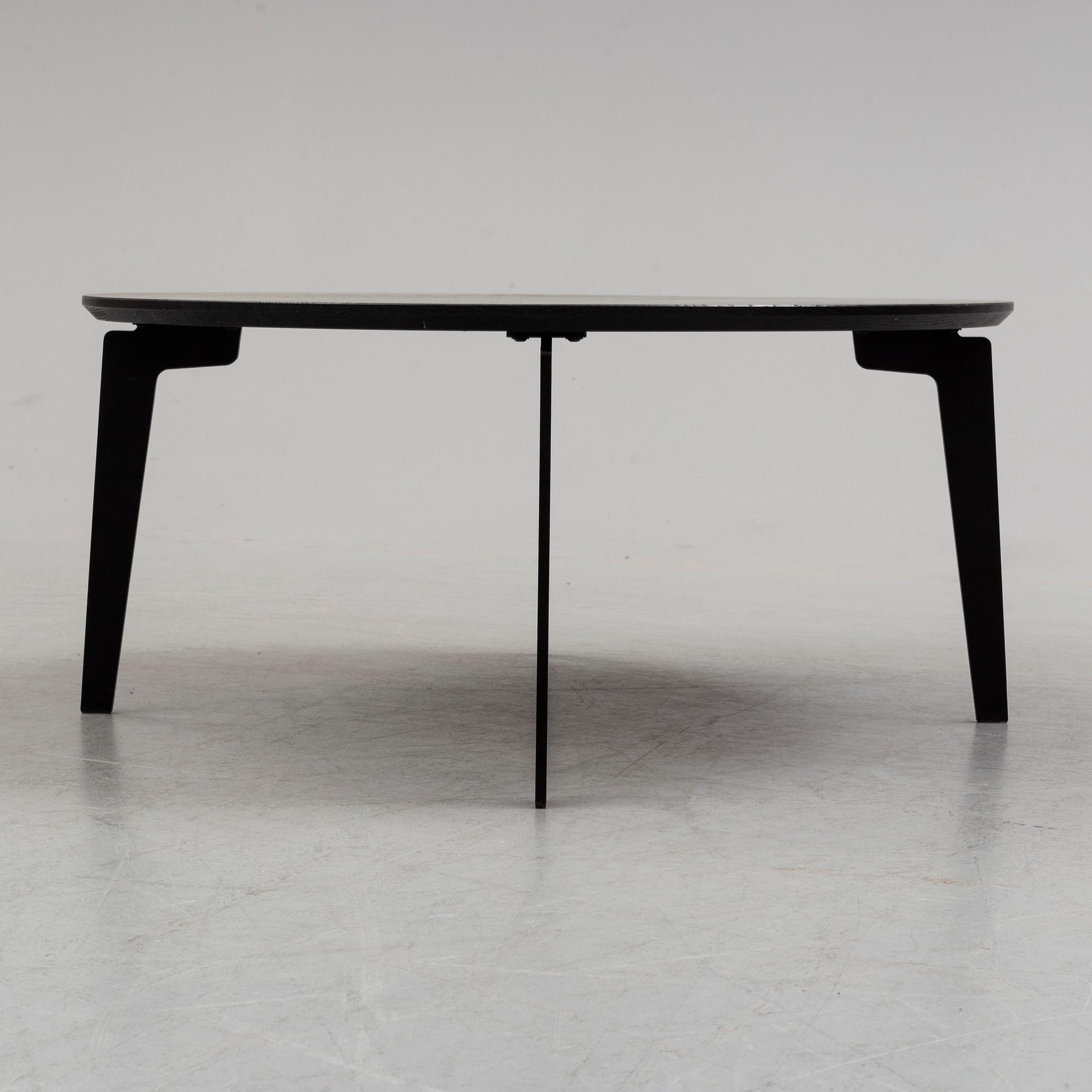 FRITZ HANSEN, bord "FH41 / Join", 2017.