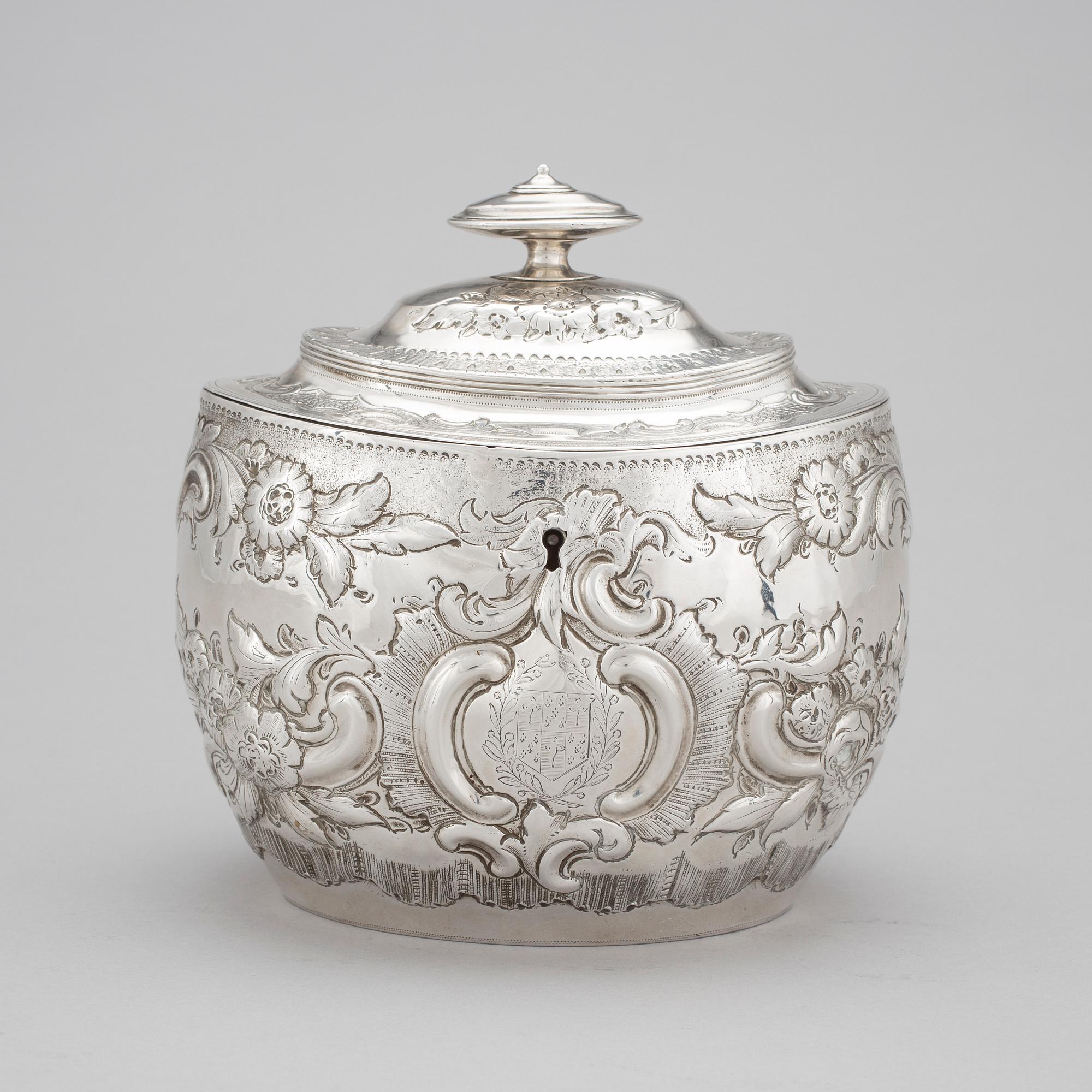 SOCKERSKRIN, silver, Solomon Hougham, London 1799. Vikt 430 gram.