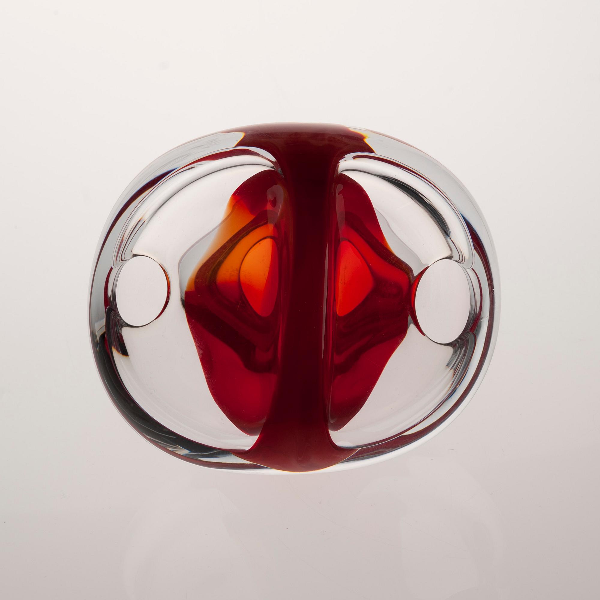 GLASSKULPTUR / VAS, signerad "Kari Alakoski Iittala 1999".