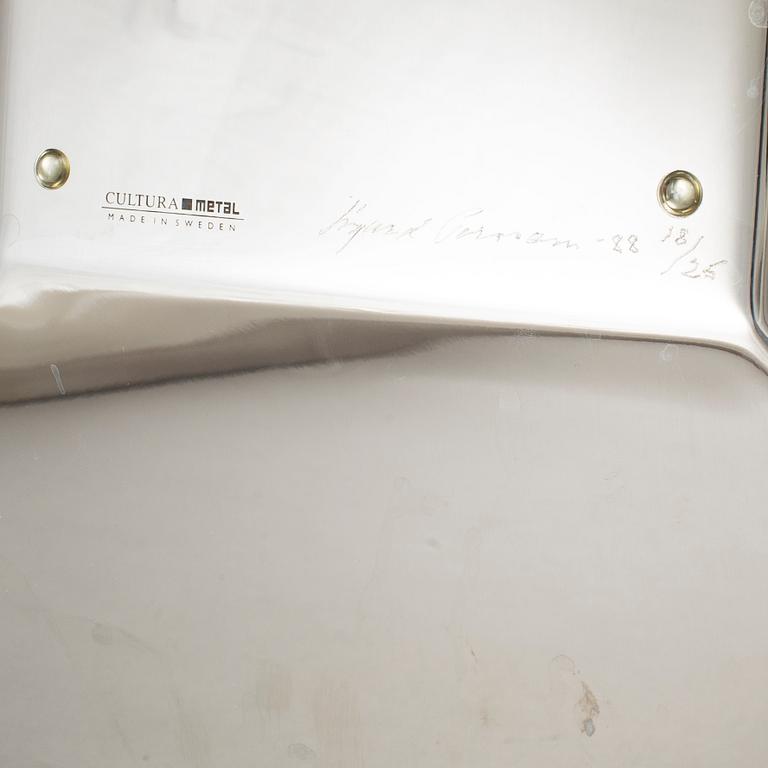 SIGURD PERSSON, two 'Cultura' plates, 1988.