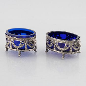 A pair of silver salt cellars, circa 1800, Swedish control mark, unidentified master IIW.