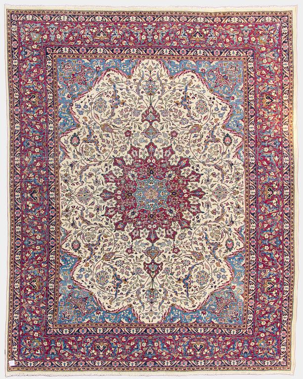 A Meshed rug, old, 380 x 300 cm.
