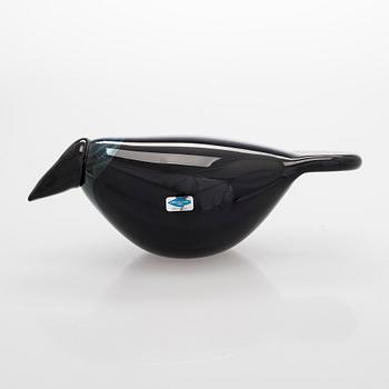 a glass bird, 'Crow', signed Oiva Toikka Nuutajärvi Notsjö.