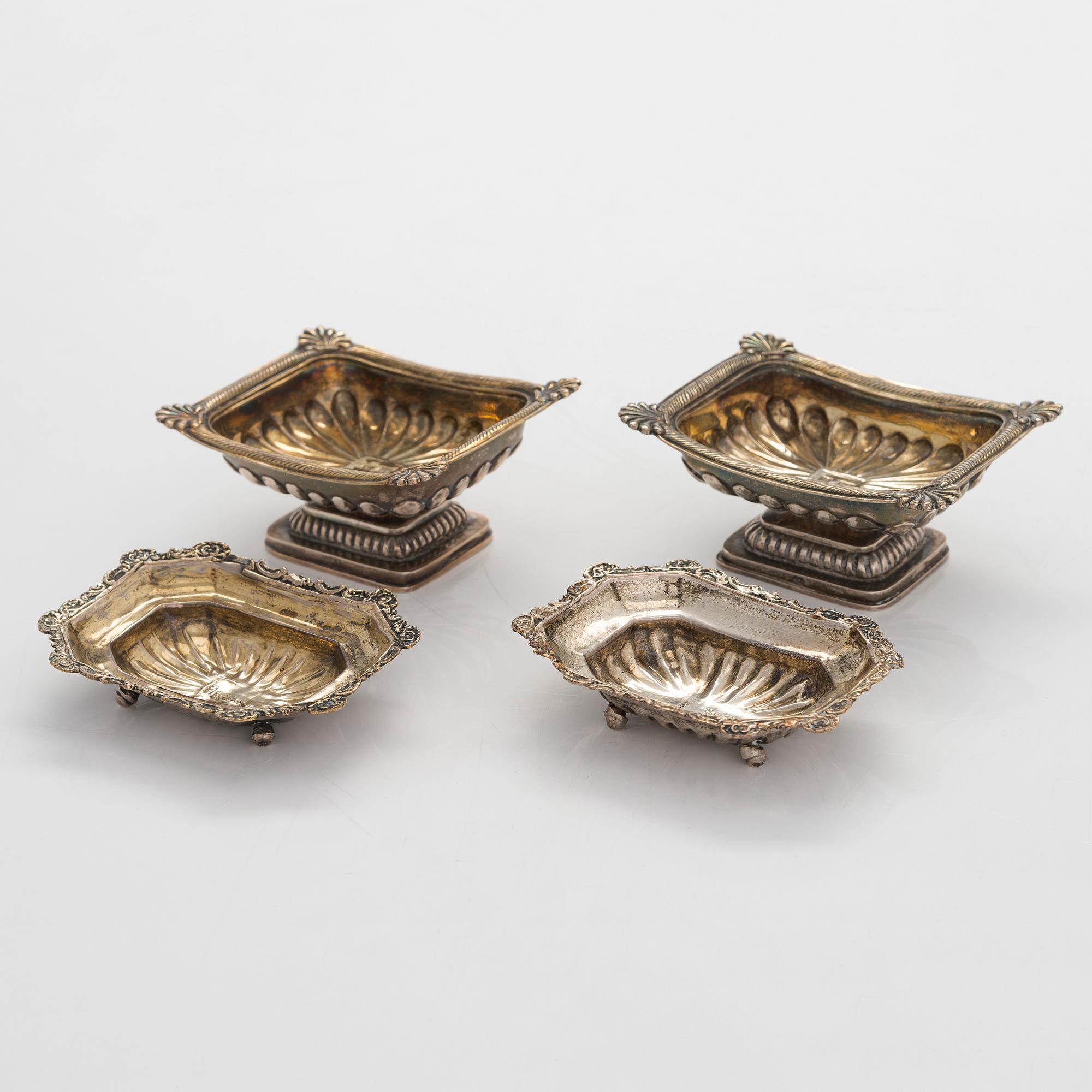 Saltkar, 2 par, silver, 1800-talets senare hälft.