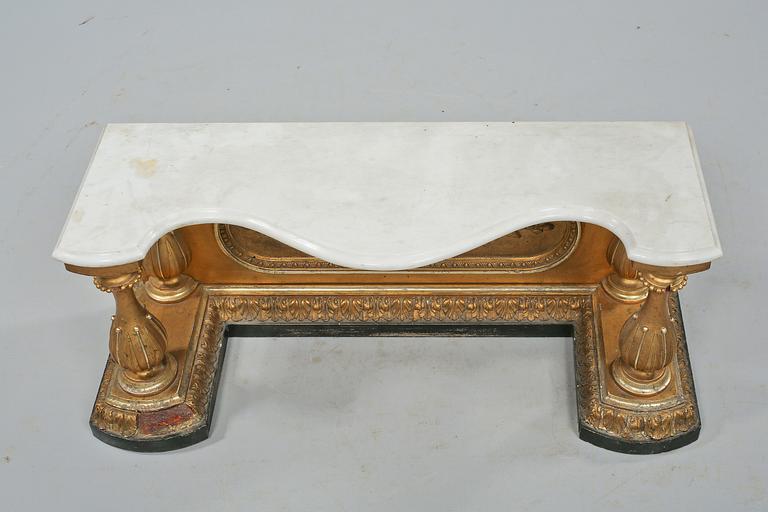 KONSOLBORD, 1800-talets slut.