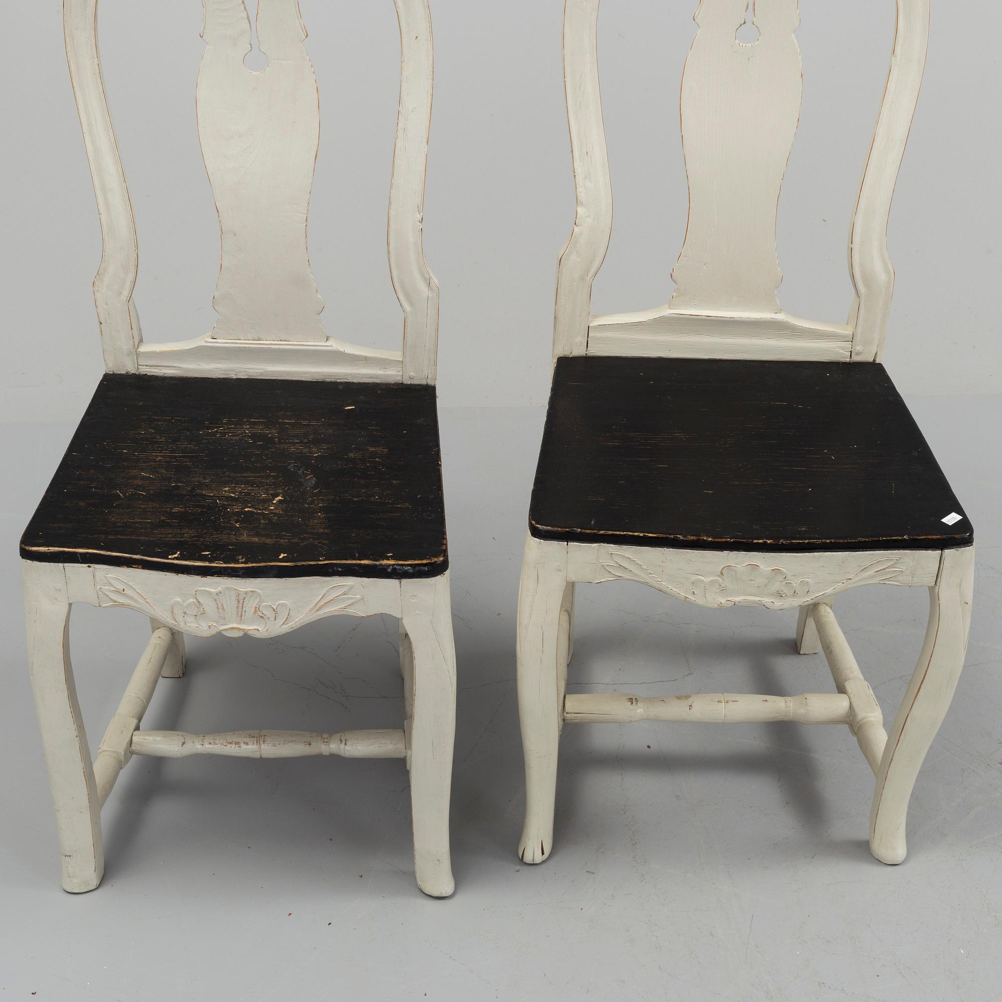 A set of eight similar swedish chairs, Järvsö, Hälsingland, first half of the 19th century.