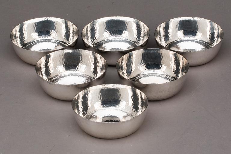 SKÅLAR, 6 st, silver, MGAB E Löfman. 1974-77. Tot ca 730g.
