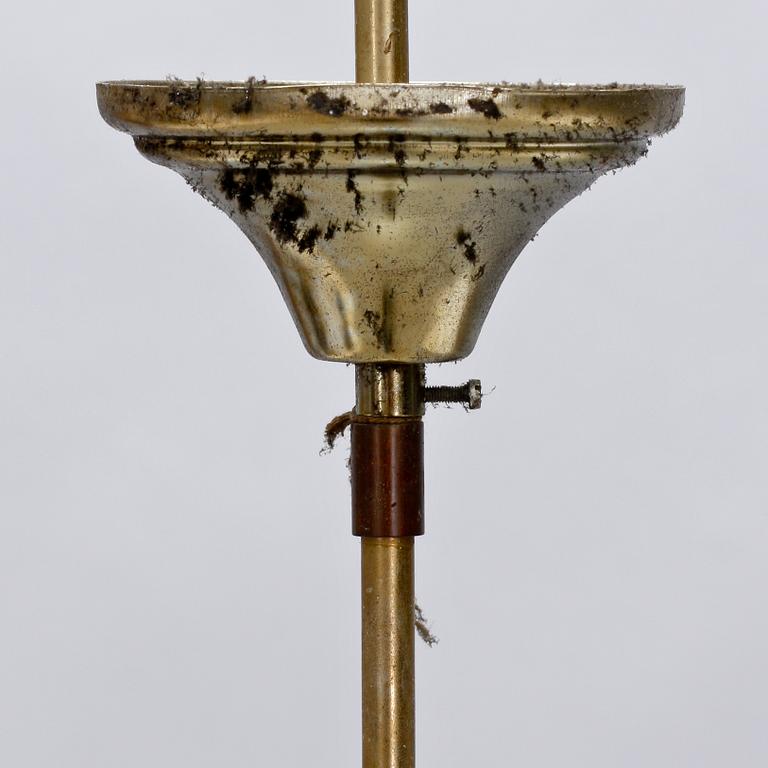 TAKLAMPOR, 3 st, 1900-talets första hälft.