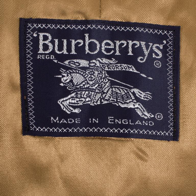 ROCK, Burberry.