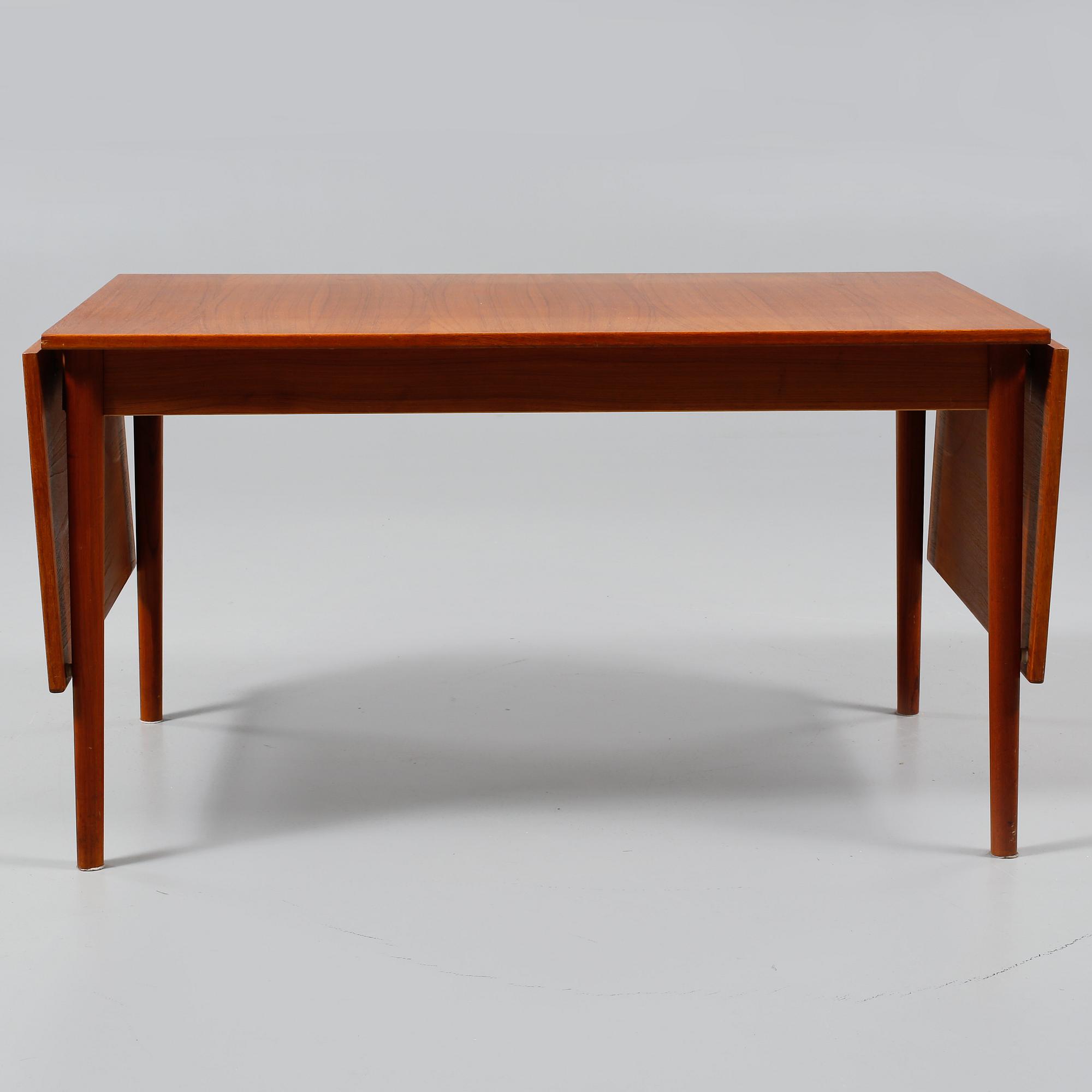 BORD, Nils Jonsson, Troeds, 1900-talets andra hälft.